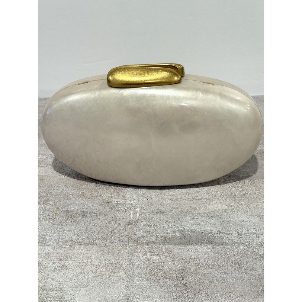 Zara NWT Pearlized Cream Hard Shell Box Clutch Bag Gold Fastening Evening - Picture 9 of 15